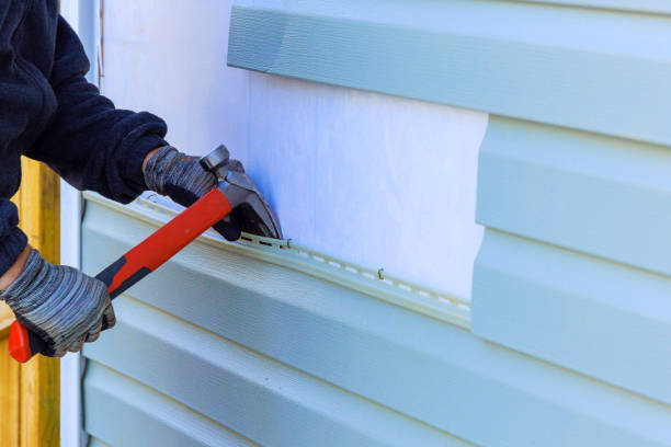Trusted Emergency Siding Repair service in Illinois, IL - Creative Siding